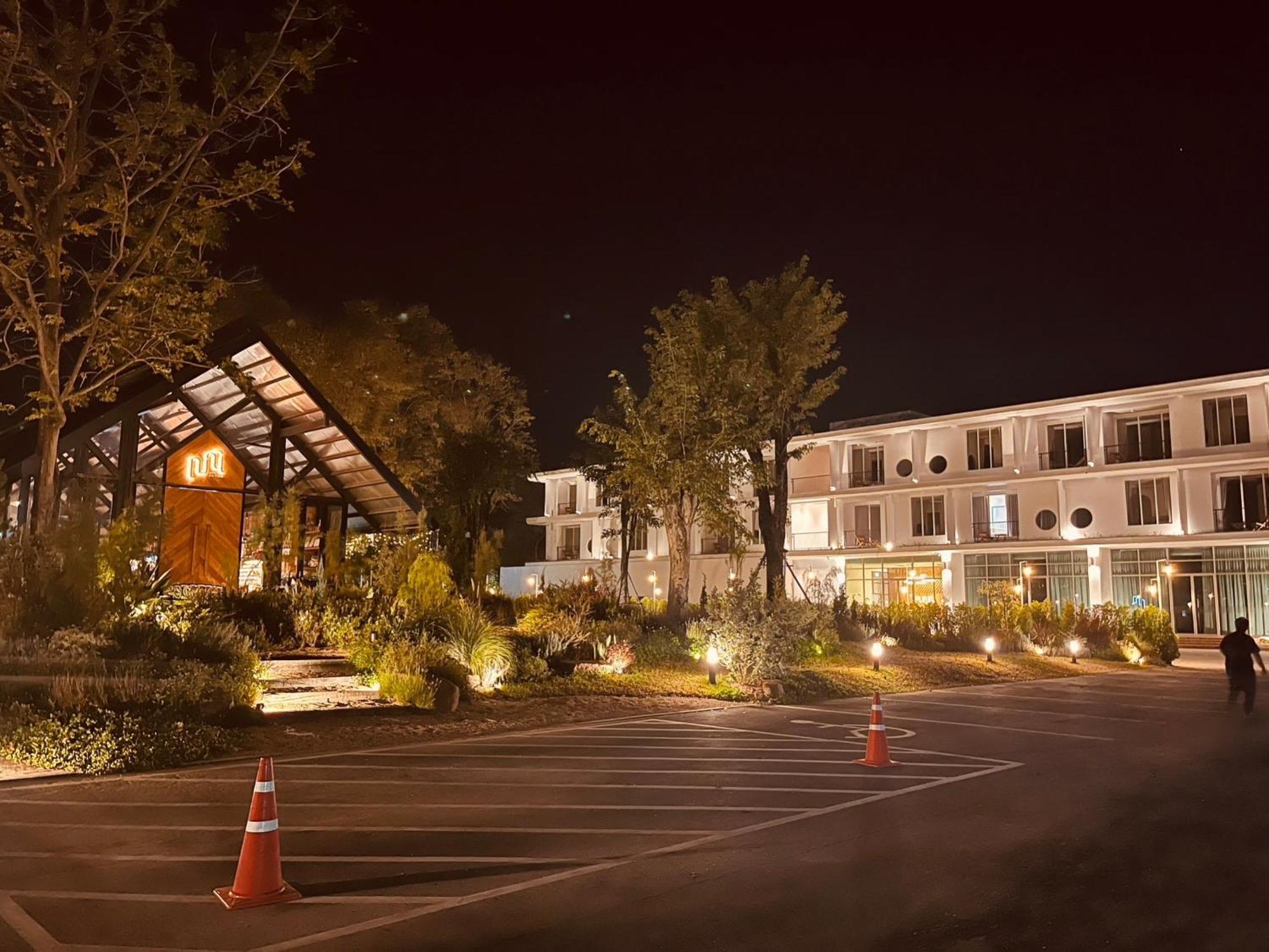 Punn Hotel Korat Nakhonratchasima Exterior photo